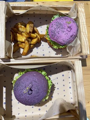 Yummi at Flower Burger in Bergamo