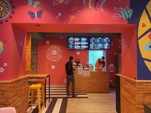 Such a cool design at Flower Burger in Bergamo