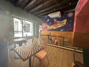 We all live in a yellow submarine   at Flower Burger in Bergamo