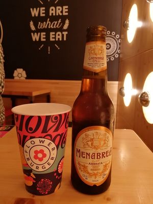 3 vegan beers, paper cups at Flower Burger in Bergamo