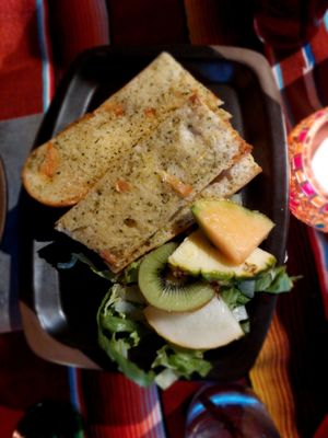 Garlic bread at El Castillo in Valkenburg