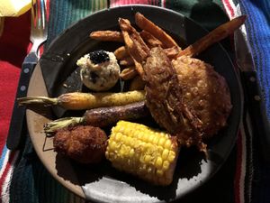 Cauliflower wings, spicy potato wedges, spareribs, taco el pastor, sweet potato fries, corn frittata, 🌽, carrots at El Castillo in Valkenburg