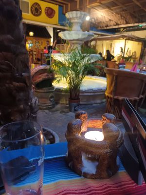 Great atmosfere with sadly life parrrots at El Castillo in Valkenburg