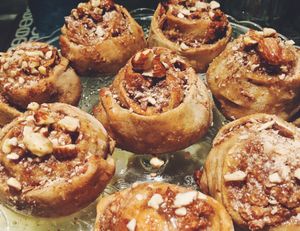 Vegan cinnamon rolls at Kirana Cafe in Peniche