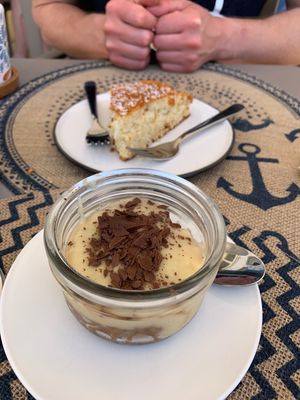 Vegan tiramisu and coconut cake at Kirana Cafe in Peniche