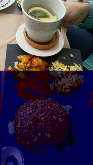 Burger at Kirana Cafe in Peniche