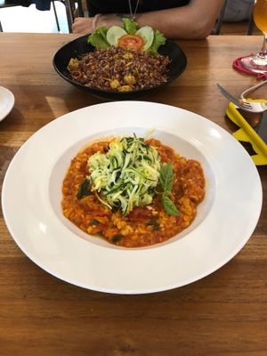 Zucchini spaghetti and quinoa fried rice with Tempe  at Livingwell in Ungasan