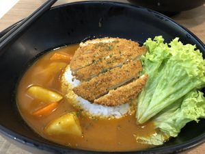 Curry Kastudon shrooms at Saute-san 素特-さん in Central Singapore