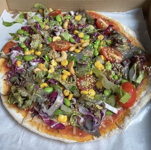 Vegan Garden Salad pizza - takeaway at Saute-san 素特-さん in Central Singapore