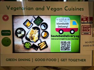 Vegan and vegetarian at Saute-san 素特-さん in Central Singapore