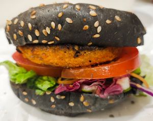 Fibrous shroom patty burger at Saute-san 素特-さん in Central Singapore