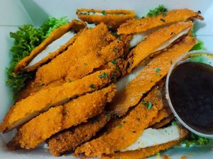 King oyster mushroom katsu cutlet at Saute-san 素特-さん in Central Singapore