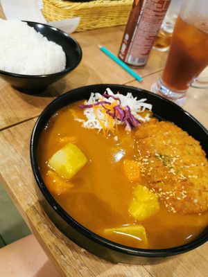Rice handmade katsu curry at Saute-san 素特-さん in Central Singapore