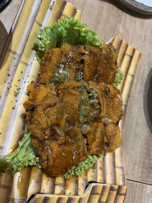 Mushroom cheese cutlet- superb  #Veganuary at Saute-san 素特-さん in Central Singapore