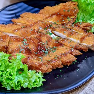 King Oyster Mushroom Katsu Cutlet at Saute-san 素特-さん in Central Singapore