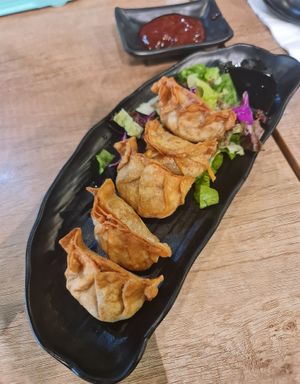Deep fried gyoza  ~13/11/22 at Saute-san 素特-さん in Central Singapore