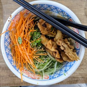 Abalone Shroom Dry Ramen weekday lunch set with a drink $10.9++ 😋 at Saute-san 素特-さん in Central Singapore