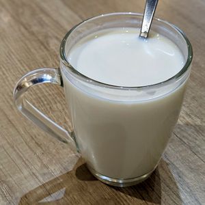 Warm Soy Milk Unsweetened at Saute-san 素特-さん in Central Singapore