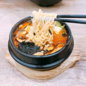 Kimchi ramen 😋 i like at Saute-san 素特-さん in Central Singapore