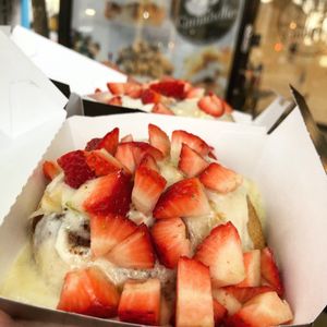 Strawberry and cream cheese at Cinnaholic in San Jose