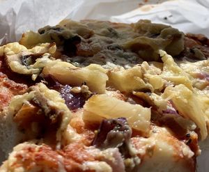 The pizza is top notch. I would drive from Brisbane just to have this again  at Flour of Life Bakery in Helensvale