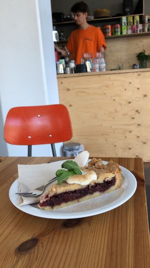 Crumble cake  at Trago in Leipzig