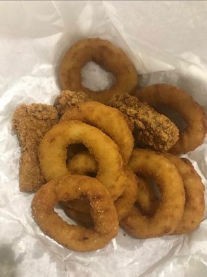 Nuggets and onion rings   at Just Poppy's in Riverhills