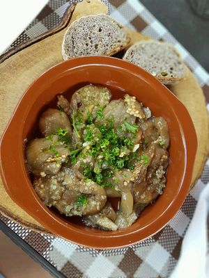 vinagrette eggplant at Pizzeria Artesana in Copecito