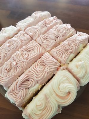 strawberry sponge cake at Good Intentions in Christchurch