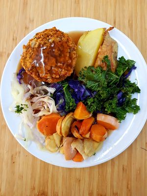 Roast dinner at Good Intentions in Christchurch