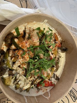 Hummus gemüse vleisch  at Hummus Küch' in Frankfurt