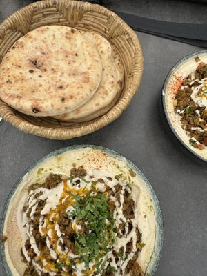 Veryyyy good vegan food 😎🥰  at Hummus Küch' in Frankfurt