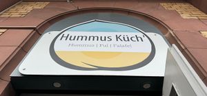   at Hummus Küch' in Frankfurt