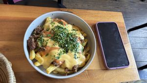   at Hummus Küch' in Frankfurt