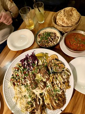   at Hummus Küch' in Frankfurt