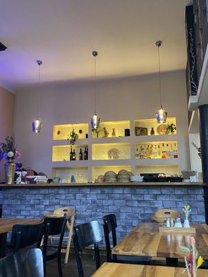   at Hummus Küch' in Frankfurt