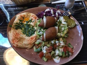 Kube  at Hummus Küch' in Frankfurt