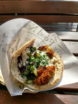 Falafel Hummus at Hummus Küch' in Frankfurt