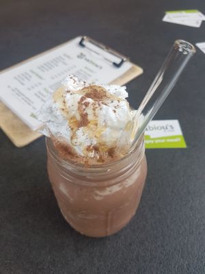 Schokoela at Vabiou's in Hamburg