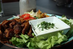 gryos bowl at Vabiou's in Hamburg