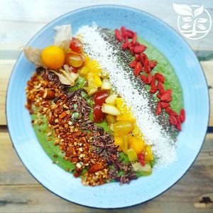 Smoothie Bowl Green Me UP at Vabiou's in Hamburg