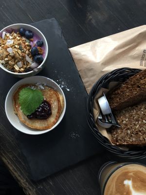 Vegan breakfast: 3 options for 79 DKK! So tasty! at Cafe Hoegs in Copenhagen