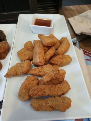 Chicken filigrees at La Casa de la Montaña in Jaca