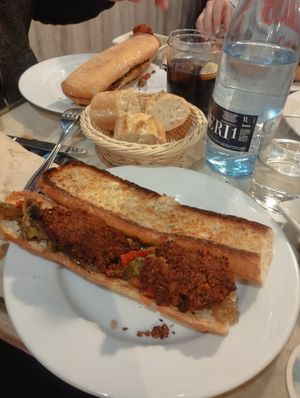 Bocata de no chorizo #Veganuary at La Casa de la Montaña in Jaca