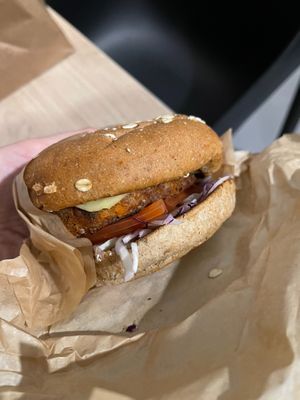 vegan burger 6€ at Vegan Beat in Athens