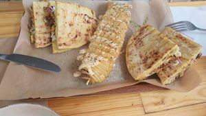 Skepasti with potato-spiral at Vegan Beat in Athens