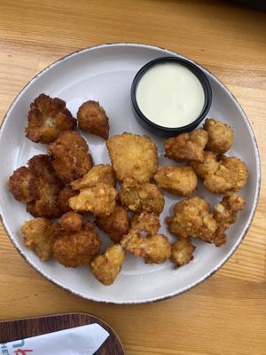  “tofu bites“ that were actually cauliflower (mistake on the menu)   at Vegan Beat in Athens