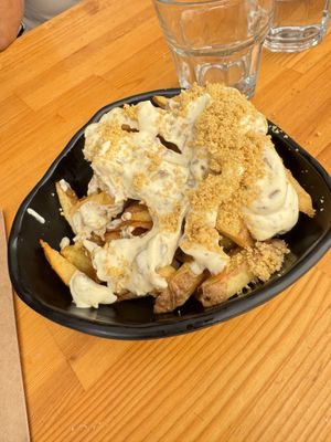 Fries with vegan tzatziki saucee  at Rhino Vegan Beat in Athens