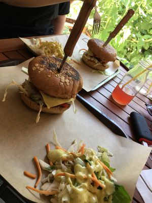Redbean & mushroom + beetroot & chickpeas burgers (and kombucha) at Vegan Beat in Athens