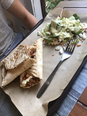 Lahmajoun at Vegan Beat in Athens